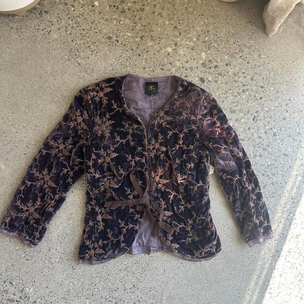 Tree Embroidered Velvet Tie Front Jacket XS